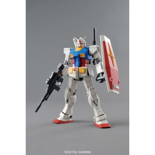 Amazon.com: RX-78-02 Gundam Gundam The Origin, Bandai MG