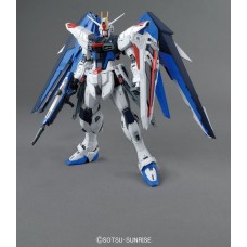 00-61611 1/100 MG ZGMF-X10A Freedom Gundam Ver 2.0