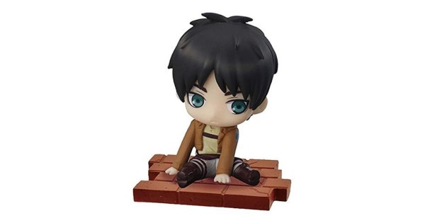 01-94104 Attack on Titan Suwarasetai Sitting Mini Figure